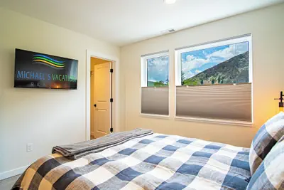 Photo 4 - Mountain View Villa - Lux 3BD W/roof Terrace - Downtown Hailey