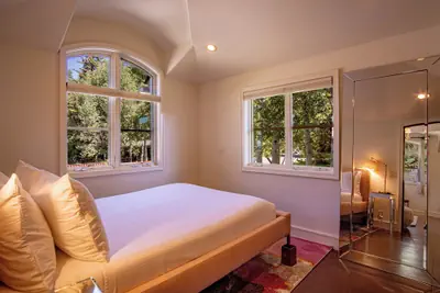 Photo 3 - Chateau Du Soleil- Luxury Home Near Ski Lifts & Downtown Ketchum!