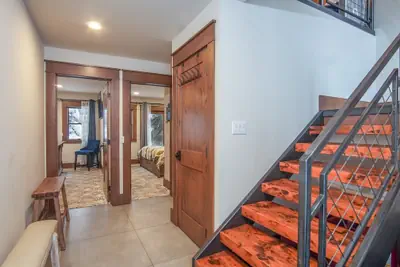 Photo 2 - DT Ketchum - Chill, Two-story Getaway w/ a Gourmet Kitchen - Walk Downtown & to River Run Lifts