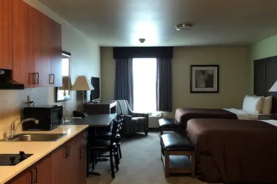 Photo 4 - Aviator Suites Hotel Juneau Airport