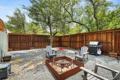 Photo 5 - Contemporary 3BR Country Gem Swim Spa Fire Pit