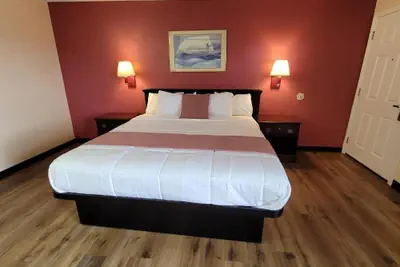 Photo 5 - Espana Motel