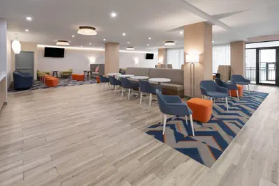 Photo 5 - La Quinta Inn & Suites By Wyndham Queens NYC/JFK AirTrain
