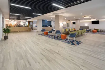 Photo 3 - La Quinta Inn & Suites By Wyndham Queens NYC/JFK AirTrain