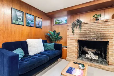 Photo 5 - Bright 1BR Near UW & Local Parks