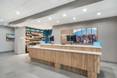 Photo 5 - Hampton Inn & Suites By Hilton Irving DFW Airport North