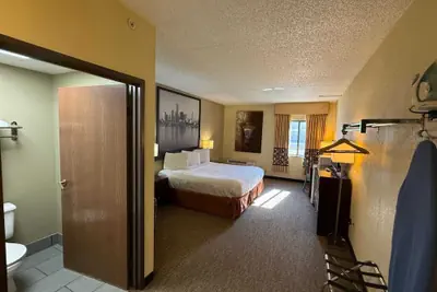 Photo 3 - Coratel Inn and Suites by Jasper Wichita North
