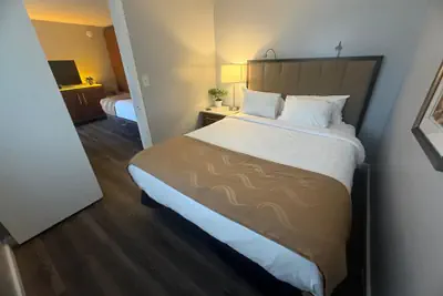 Photo 4 - Naval Suites By FairBridge