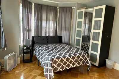 Photo 3 - Homestay Near Downtown Boston