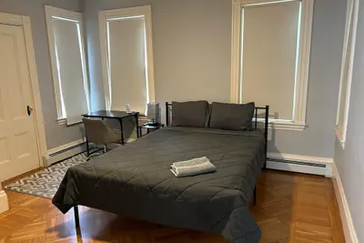 Photo 2 - Homestay Near Downtown Boston