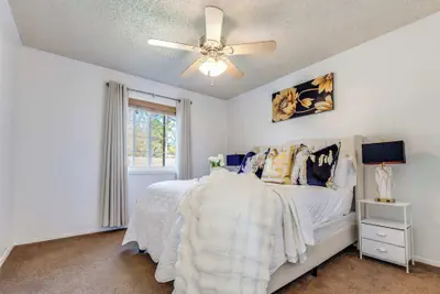 Photo 5 - The Homestead - Luxury-cozy 2BR Apartments Near SFA & Historic Downtown Nacogdoches