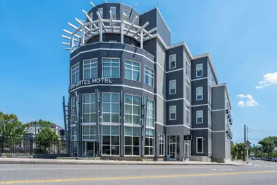Photo 2 - Beacon Suites Hotel