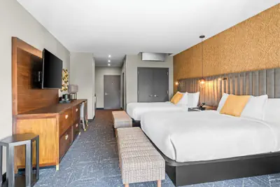 Photo 5 - Beacon Suites Hotel