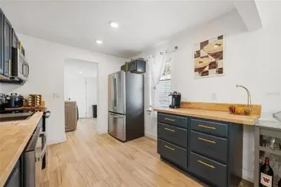 Photo 5 - Coastal Comfort 2BR Getaway St Pete