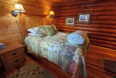 Photo 3 - Laughing Horse Lodge