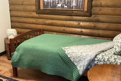 Photo 4 - Valdez Lodge