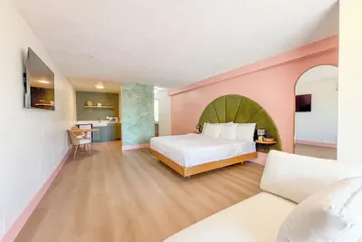 Photo 4 - Abode Beach House