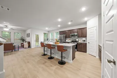 Photo 2 - Luxurious 4 Bed Duplex Getaway