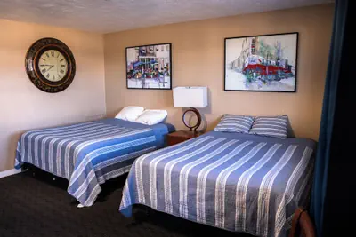 Photo 3 - Yellowstone Motel