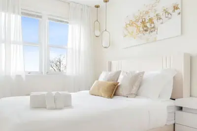 Photo 2 - Prime Luxe 3-BR NYC - Free Parking