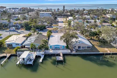 Photo 2 - Waterway Vista Suite Pet Friendly Boat Dock