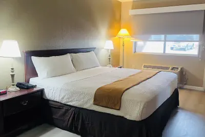 Photo 5 - Rodeway Inn Jackson - Martell