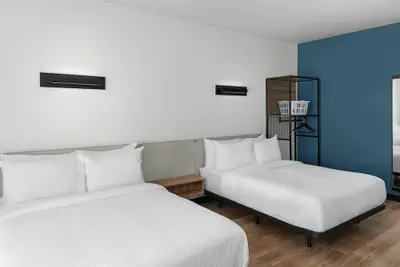 Photo 5 - StudioRes by Marriott Greensboro Airport