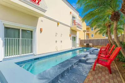 Photo 2 - Priced Right Near Beach Well Equipped 2 Bedroom Apts