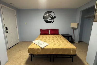 Photo 4 - GREENKEY BEACH MOTEL