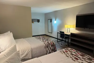 Photo 5 - Red Roof Inn Kokomo