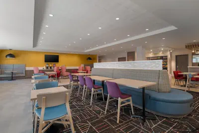 Photo 4 - Home2 Suites By Hilton Riverview Tampa