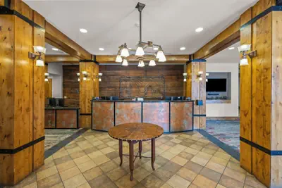 Photo 2 - Lodge at Mountaineer Square