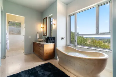 Photo 4 - Luxury 7BR Hill Country Gem With Barndominium
