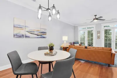 Photo 4 - 2 Suites Walkable Historic District + Free Parking The Juliette by Avantstay