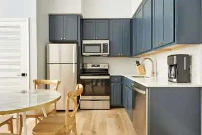Photo 4 - Sleeps 26 Entire 4th Floor in French Quarter The Harlequin by Avantstay