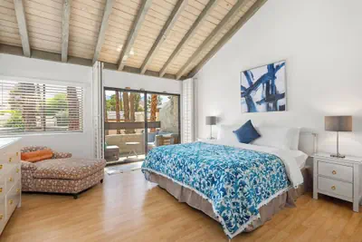 Photo 2 - @ Marbella Lane - Gem w/ Outdoor Fun Pool & Trails