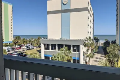 Photo 2 - Beach Side Hotel