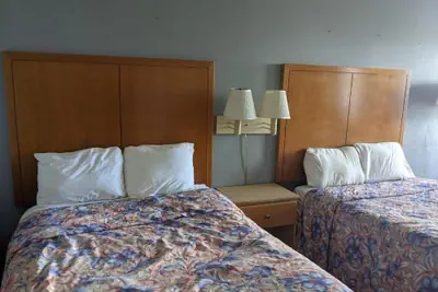 Photo 3 - Beach Side Hotel