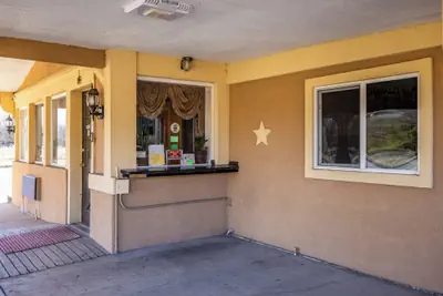Photo 5 - Western Inn by Capital O Cleburne TX