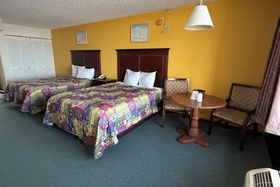 Photo 5 - South Shores Motel