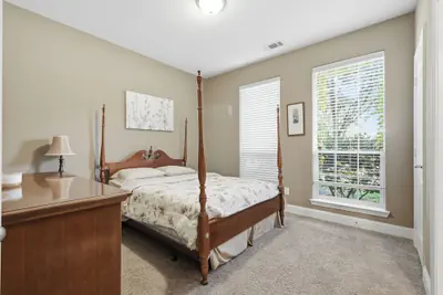 Photo 2 - Spacious Cozy 4B Home in Frisco