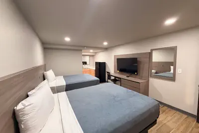 Photo 2 - Economy Suites Fort Smith