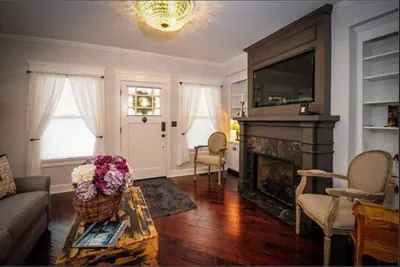 Photo 4 - Historic Bradshaw House