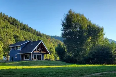 Photo 3 - Quail Run River View Cottage