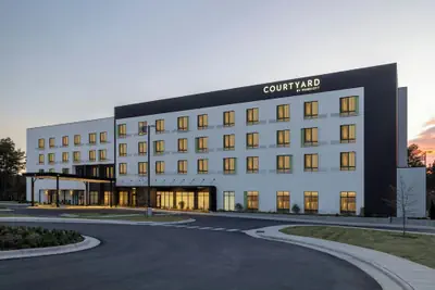 Photo 2 - Courtyard By Marriott Southern Pines Aberdeen