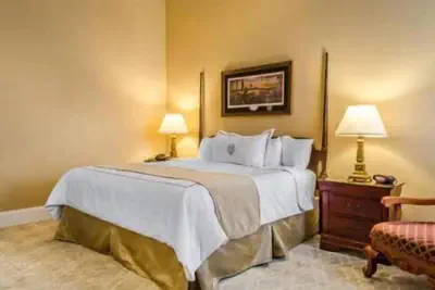 Photo 4 - Heartland suites