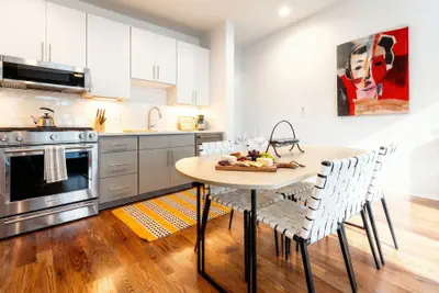 Photo 5 - 8 Minutes To Downtown Nashville Wifi And Workspace