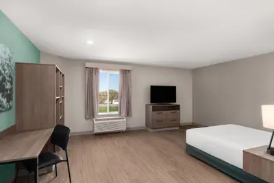 Photo 5 - Echo Suites Extended Stay By Wyndham Bozeman