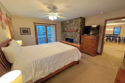 Photo 4 - Spacious Private Home - Al132