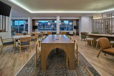 Photo 2 - Springhill Suites By Marriott Phoenix Gilbert